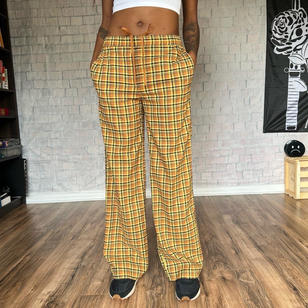 Urban Outfitters Plaid Trousers - Picture 3 of 8